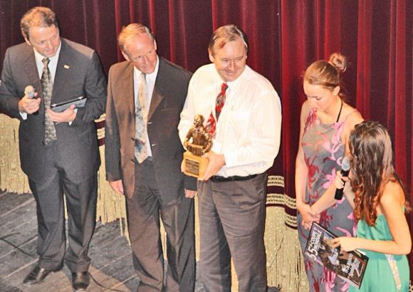 Harley Jones receives award