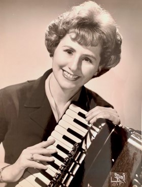 Elsie Bennett